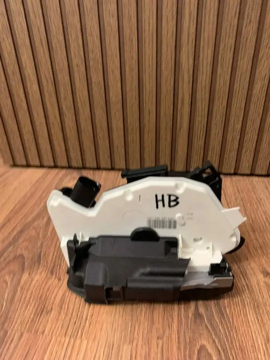 Hintertürschloss Skoda Citigo Fabia Superb VW Amarok OEM image 2