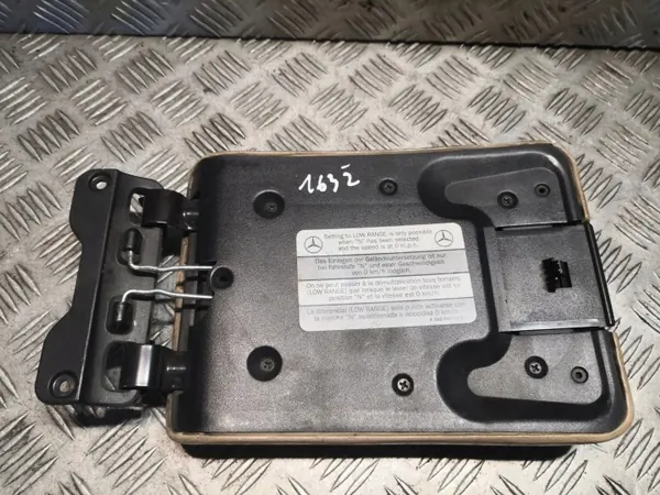 Accoudoir console OEM 1635841917 Mercedes ML W163 image 3