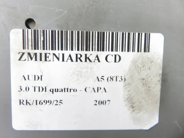 Mudador CD Panasonic OEM 8T1035110A para Audi A5 image 6