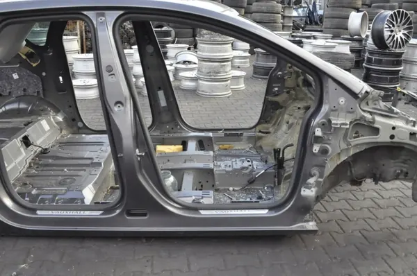 OEM 168010 Oikea Kynnys Opel Meriva II B:lle image 2