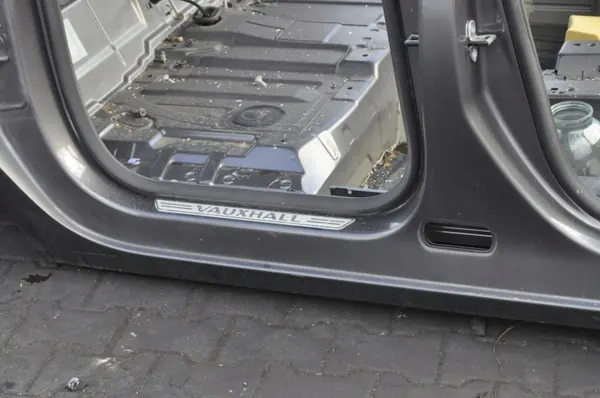 OEM 168010 Oikea Kynnys Opel Meriva II B:lle image 5