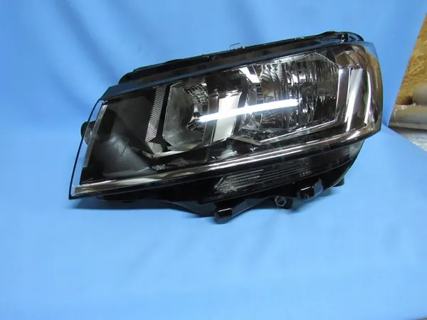 Farol esquerdo VW T6.1 Transporter Multivan H7 EU image 2