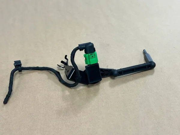 Sensor de nível AUDI A6 A7 4K0941285B image 2