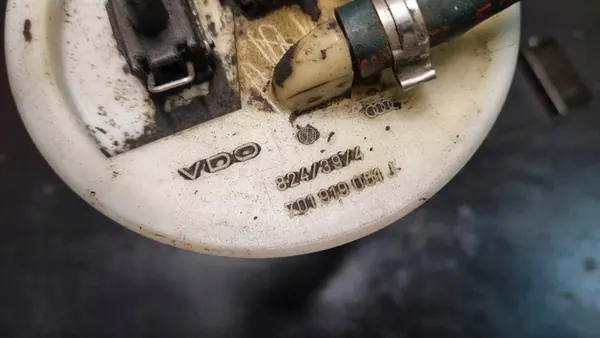 VW T4 2.4 Brandstofniveausensor Origineel 701919051J image 2