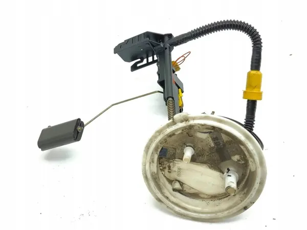 Brandstofniveausensor BMW 5 E60 E61 2006 OEM 6765849 image 5