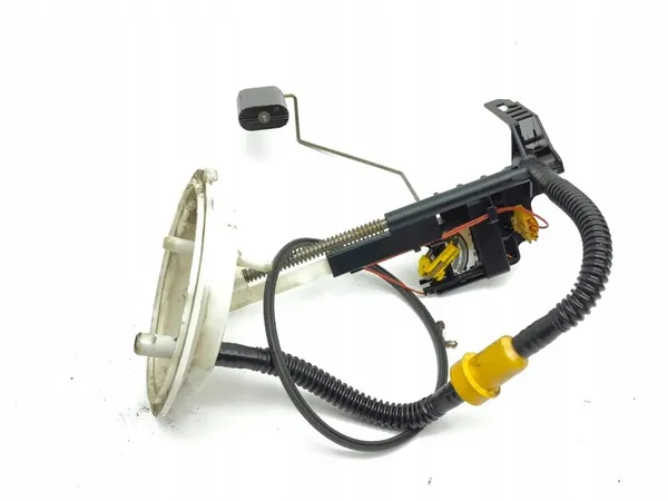 Brandstofniveausensor BMW 5 E60 E61 2006 OEM 6765849 image 6