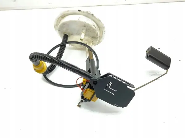 Brandstofniveausensor BMW 5 E60 E61 2006 OEM 6765849 image 7