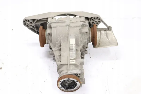 Audi Q5 8R0 Differential OEM 0BD500043G image 3