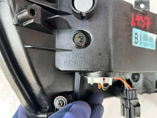 Kia Niro II Feu Arrière Droit OEM 92406-AT100 image 7
