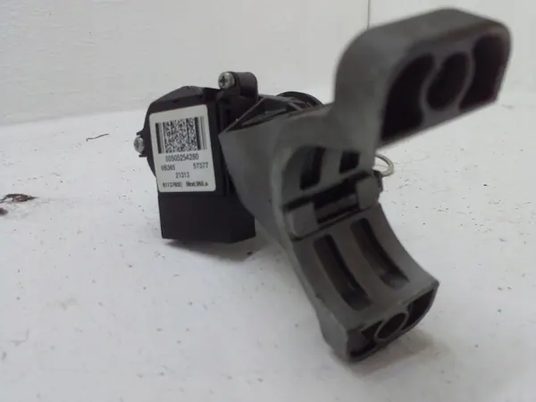 Comando Fiat 500L OEM 505254280 - Usado image 3
