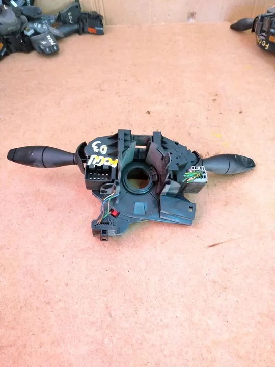 FORD FOCUS 1 MK1 Schakelaar OEM 100 image 2