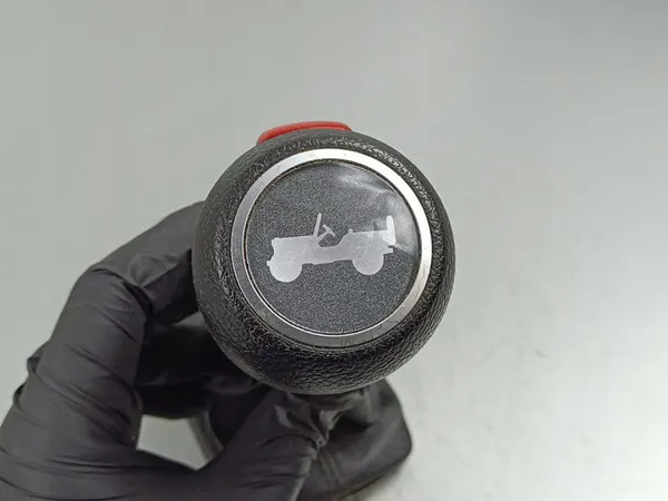 2022 Jeep Wrangler Gear Shift Knob OEM FOB47547 image 3