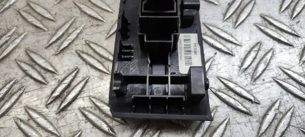 KIA Sportage 2012 Linker Achterraam Schakelaars OEM image 6