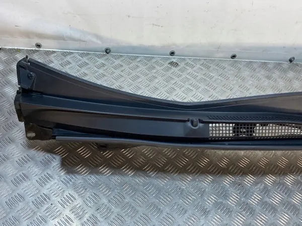 Subaru Ascent Frontscheibe Dichtung OEM C16010082A image 3