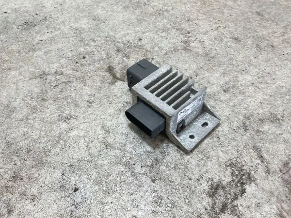 Renault OE Glühkerze OEM 00513681 für Master III image 5