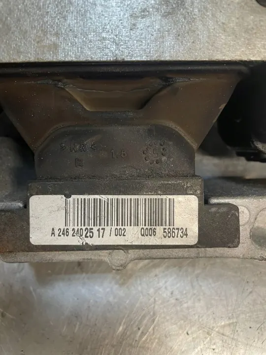 Motorfäste OEM A2462402517 för Mercedes A-Klass W176 image 4
