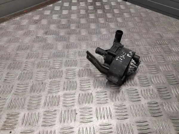Tesla Model S Vesipumppu OEM 608736700A Etu vasen image 3