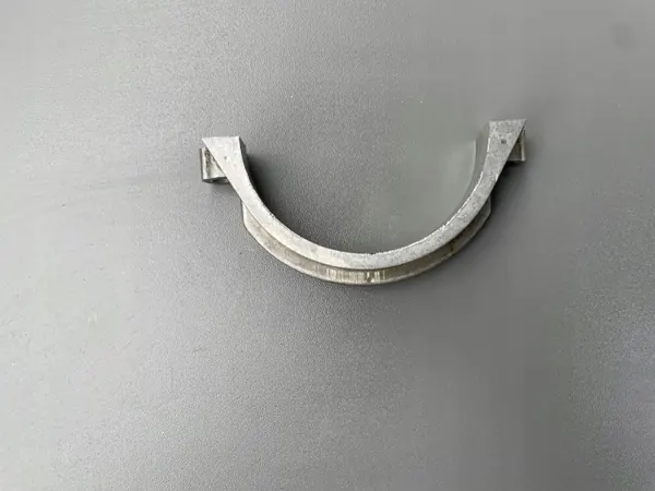 Support de pompe à vide OEM 2247058 pour BMW image 5