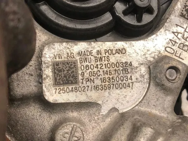 Turbocompressor usado OEM 05C145701B para VW T-Cross image 3