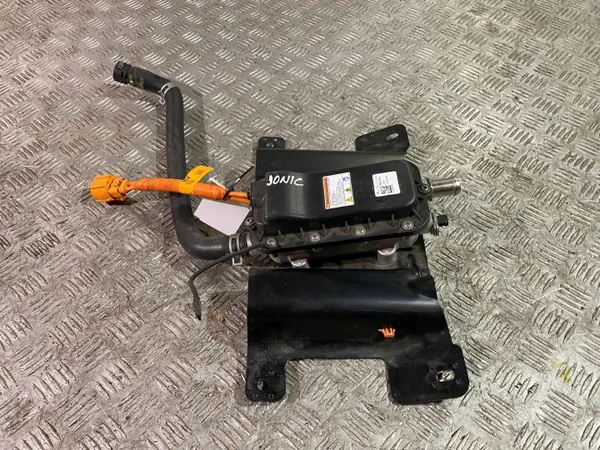 Koelvloeistofverwarmer Hyundai Ioniq 2021 OEM 375W2G7500 image 5