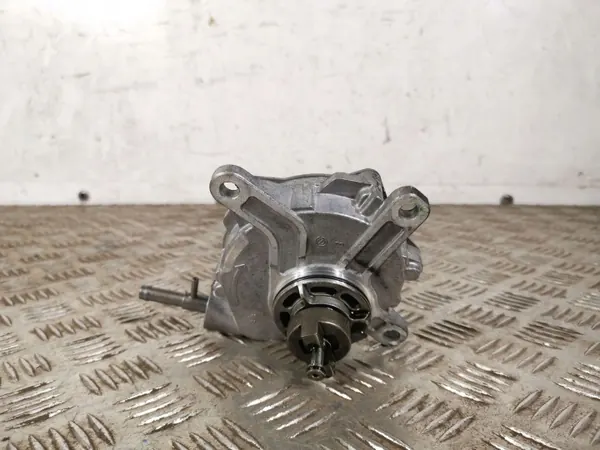 Pompe à vide Toyota OEM FBZ11654 pour RAV4 XA40 image 2