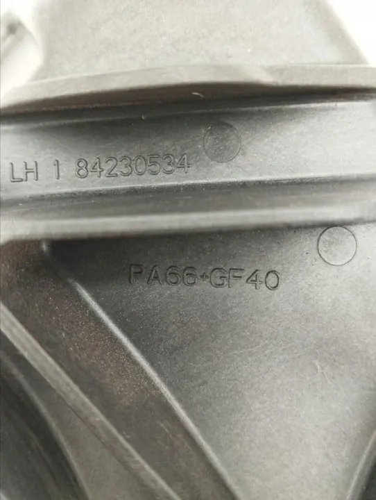 Radiatorbevestiging Chevrolet Corvette 2021 OEM 84230534 image 7
