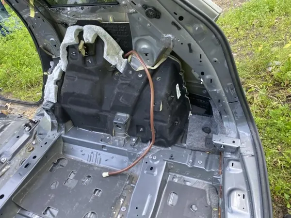 Audi Q7 2017 Taka Oikea Lokasuoja OEM 260410 image 3