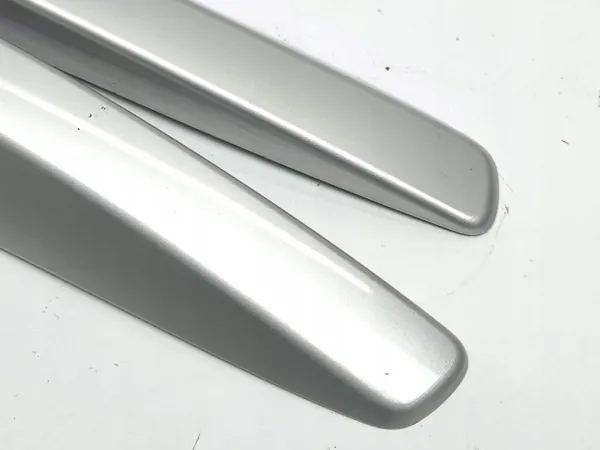 Tapón de raíl de techo Mazda 6 2013 OEM AMD180748 image 9