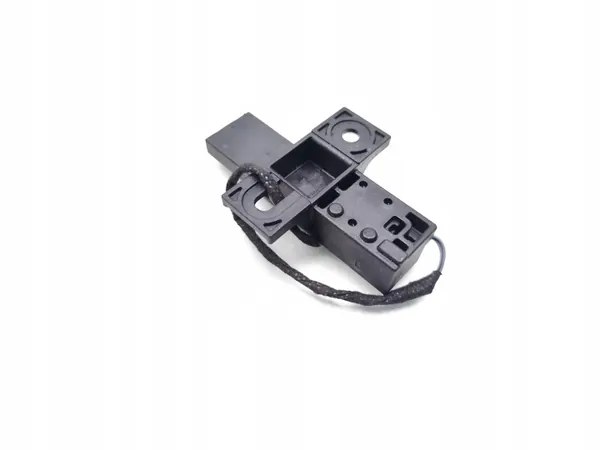 Audi A4 Inre Antenn OEM 4M0907247 2019 Kombi image 5