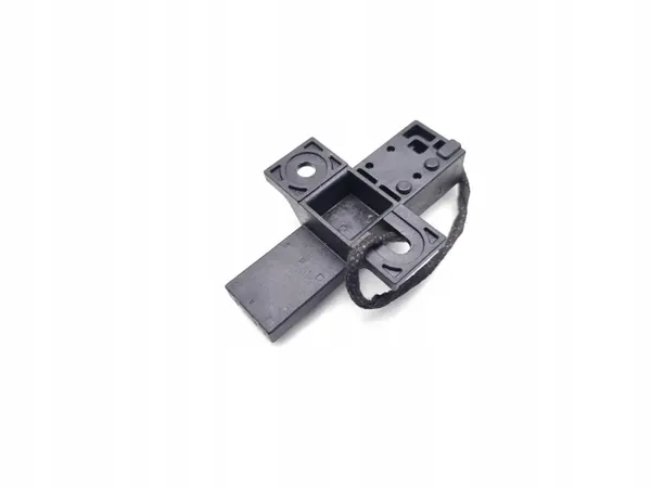 Audi A4 Inre Antenn OEM 4M0907247 2019 Kombi image 6