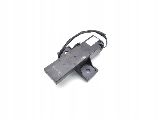Audi A4 Inre Antenn OEM 4M0907247 2019 Kombi image 9