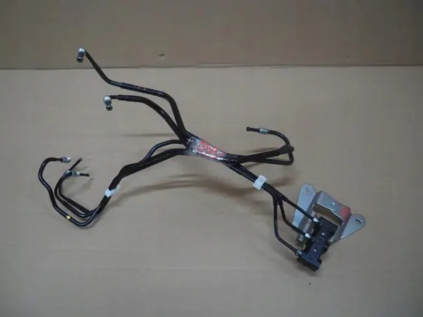 Mazda OE Lignes & Tuyaux Frein Pompe ABS OEM image 4