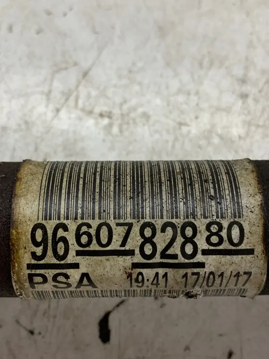 Joint de demi-arbre avant droit Citroen Berlingo II image 4