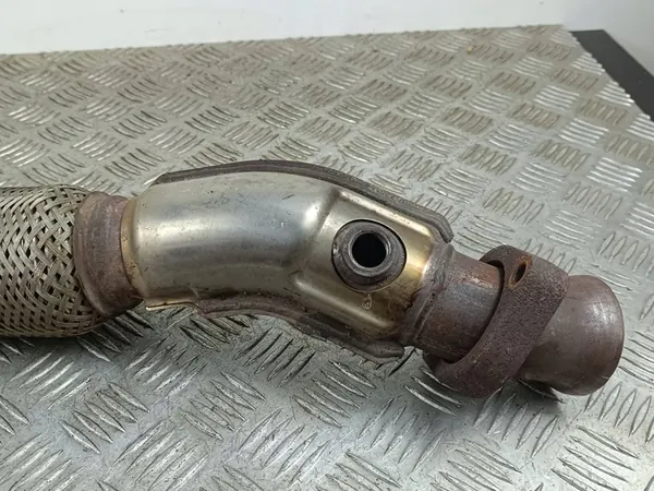 2017 SsangYong Rexton Support d' échappement OEM FOB48839 image 4