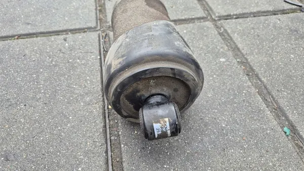 Amortisseur de cabine MAN TGX TG3 image 4