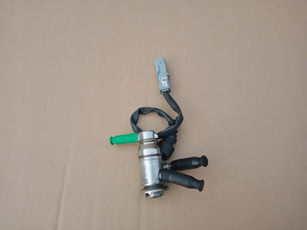Injector AdBlue Renault OEM 208995377R - Usado image 3
