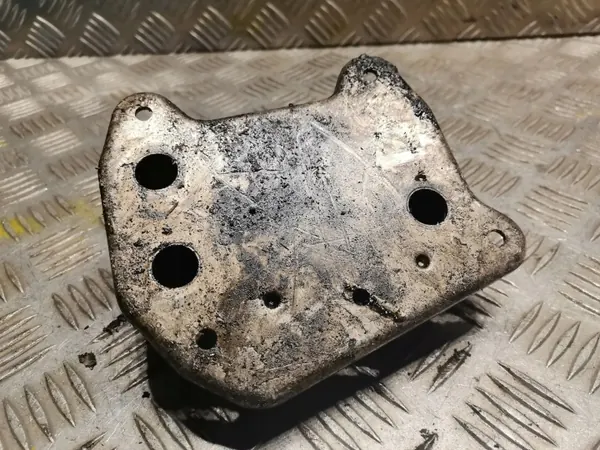 Refroidisseur d'huile boîte Mercedes-Benz E W211 OEM 6131880201 image 3