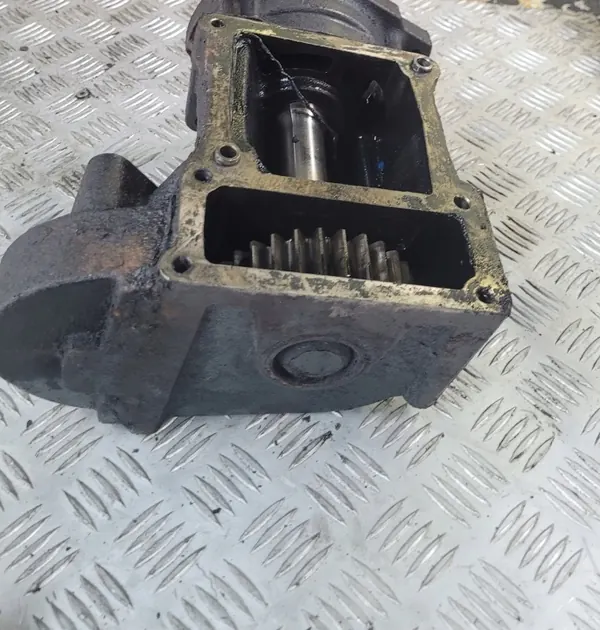Wabco luchtcompressor aandrijfbasis voor MAN TGX image 3