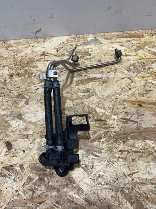 Sensor pressão combustível OEM 992131191B Porsche 911 image 2