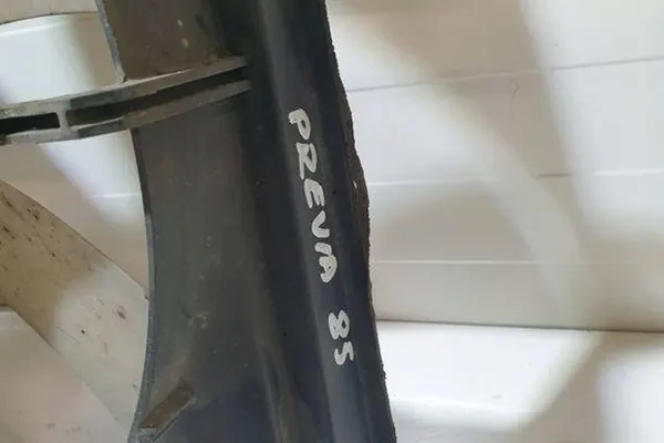 Framstötfångare TOYOTA PREVIA (_R3_) 2.0L diesel image 3