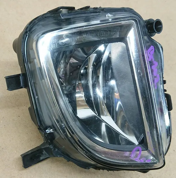 Volkswagen Golf VI 6 5K GTI GTD halógeno direito image 2