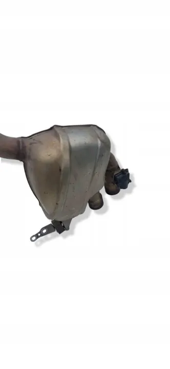 Porsche Macan Rechter Endschalldämpfer OEM 95B253612P image 8