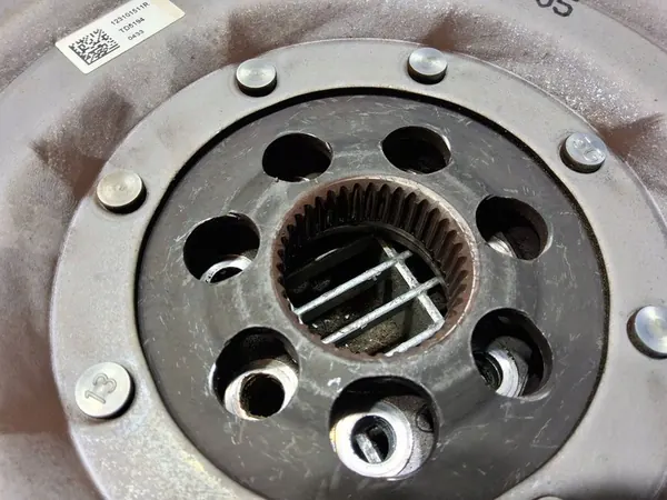 MERCEDES A-LUOKKA W176 W246 OM607 KAKSOISMASSA KIEKKO image 4