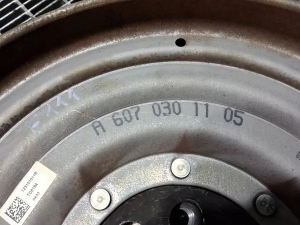 MERCEDES A-LUOKKA W176 W246 OM607 KAKSOISMASSA KIEKKO image 7