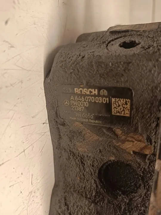 Mercedes-Benz E W211 Hoge Druk Pomp image 4