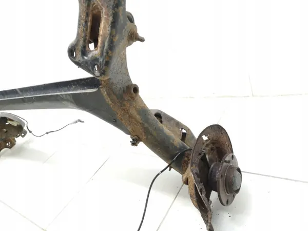 Peugeot 307 Hinterachsträger OEM 9644966880 - Gebraucht image 7