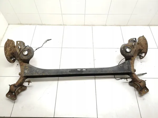 Peugeot 307 Hinterachsträger OEM 9644966880 - Gebraucht image 9