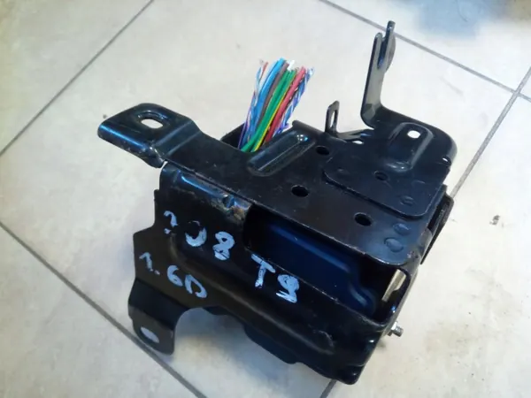 ABS-pomp OEM 9811707980 voor Peugeot 308 image 4