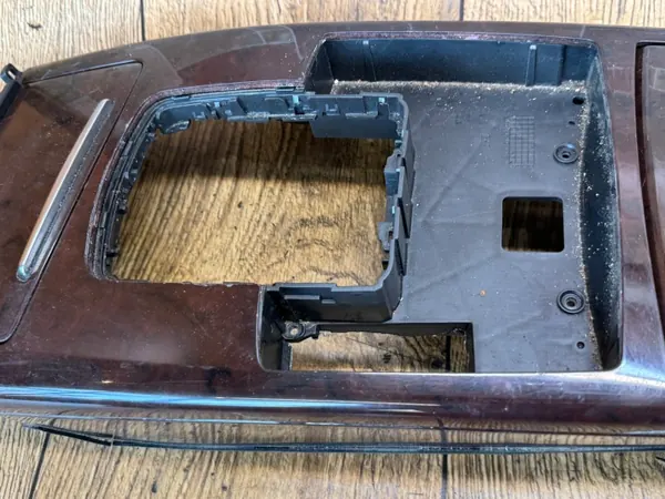 Garniture Bois Audi A6 C6 OEM - Tunnel Central image 7