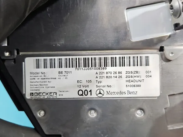 Changer CD Mercedes OEM A2218702686 pour Classe S W221 image 8